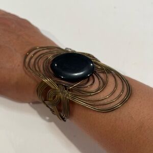Vintage Goldtone Wire Cuff Statement Bracelet with Black Stone‎